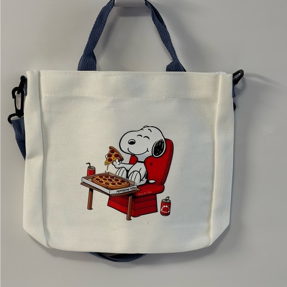 Snoopy Handbags - Snoopy Canvas Tote Bag